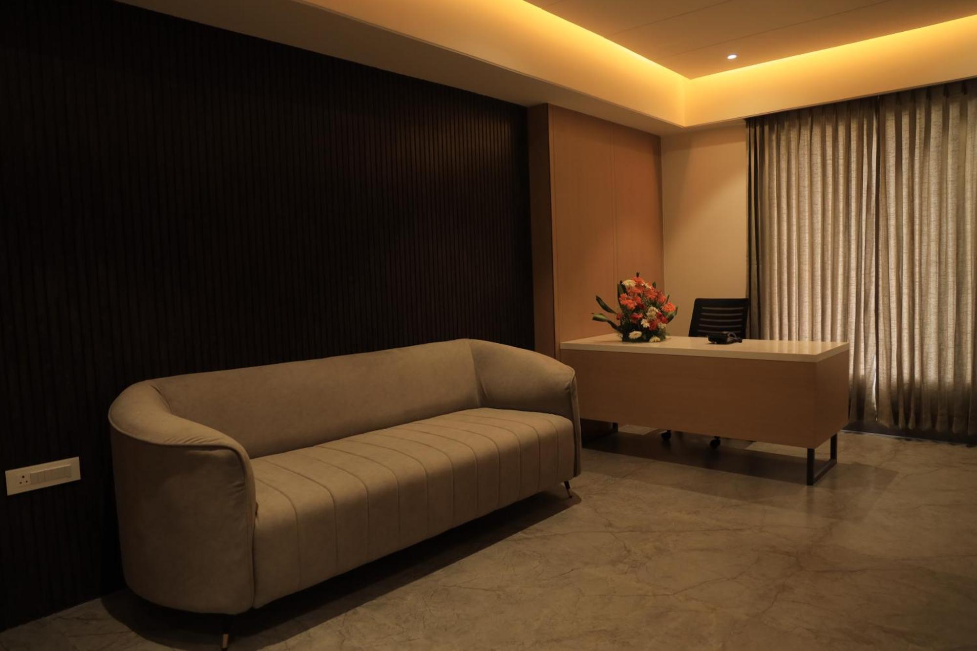 Vantara Suites Vellore Exterior photo