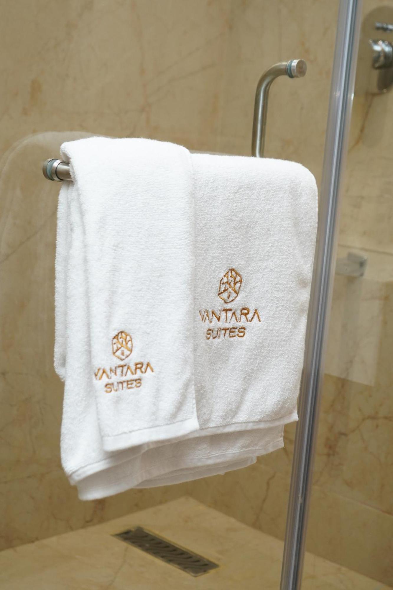 Vantara Suites Vellore Exterior photo
